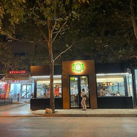 Condor Center * טיראנה