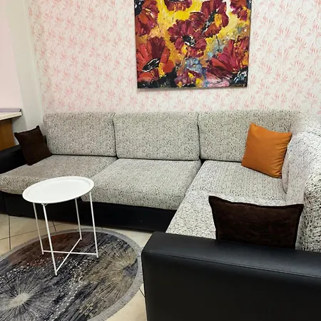 Condor Center * טיראנה